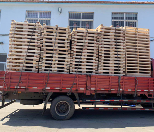 新罗木托盘运输货物注意事项